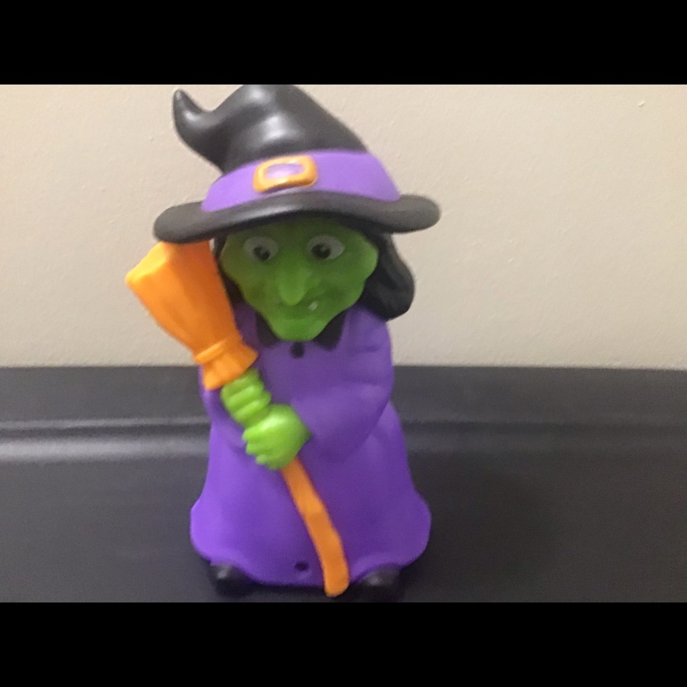 Halloween blow mold light up sound 🧙‍♀️ witch